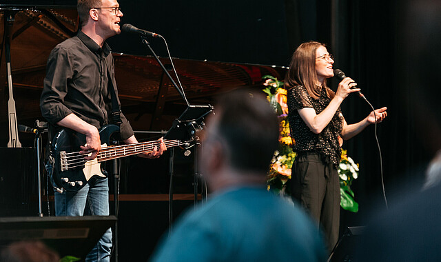 Worship wahrend des Gottesdienstes