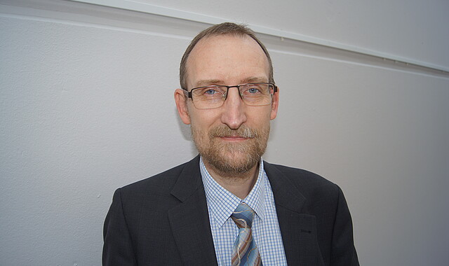 Prof. Dr. Ralf Dziewas
